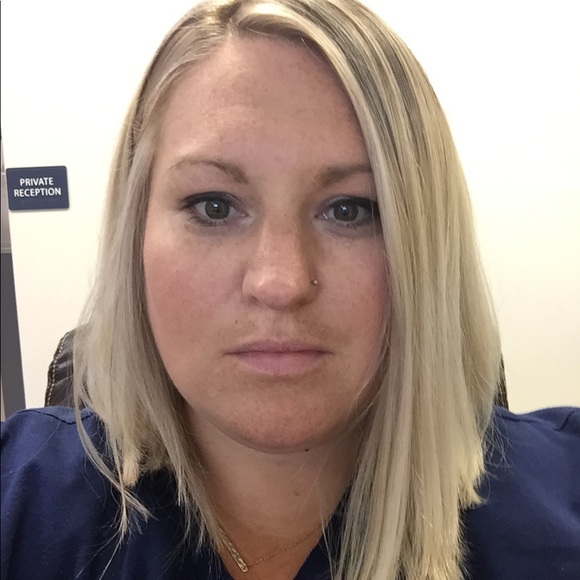 Meet your Posher, Audrey - Picture 1 of 1